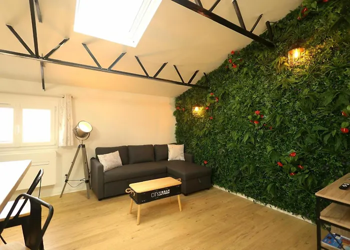 Original Loft * Bages (Pyrenees-Orientales)